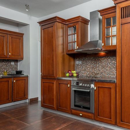 Relux Sea View 2 Bedroom Apartment By Blupine Atenas Exterior foto